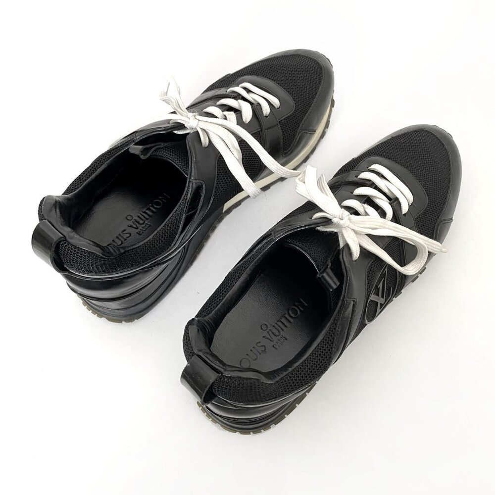 Vuitton sneakers - Run Away line - US7.5 - Picture 11 of 16